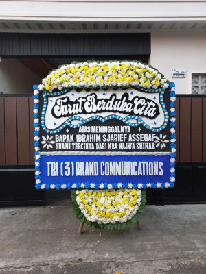 Papan Bunga Duka di Jatibarang